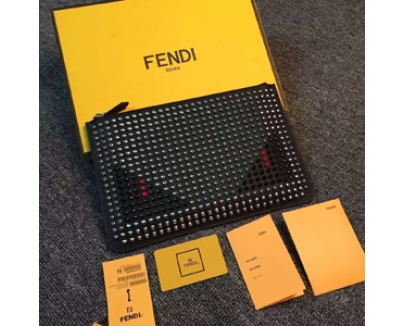 大人気 フェンディクラッチスーパーコピー FENDI bugs clutch bag モンスター クラッチ