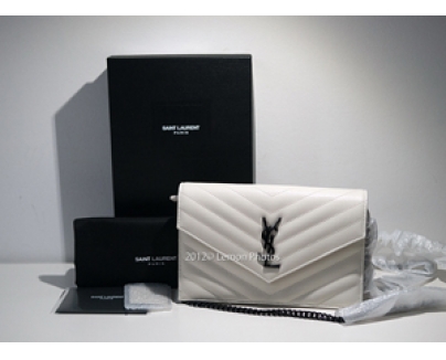 Saint Laurent サンローランスーパーコピー 奇跡の入荷！サンローラン チェーンウォレット白Ｘ黒
