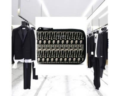 国内配送 SAINT LAURENTサンローラン スーパーコピー Classic Paris 二つ折り財布