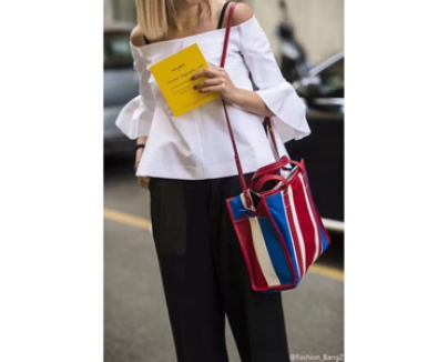 新着★16-17FW バレンシアガ スーパーコピー  新作 BALENCIAGA☆BAZARショッパーS“ROUGE” 443096DE9CN