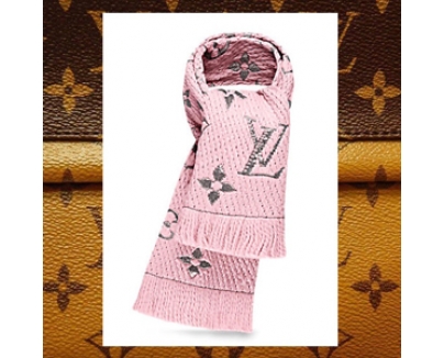 新作 Vuitton ルイヴィトン マフラー スーパーコピー Logomania Shine モノグラムラメスカーフ