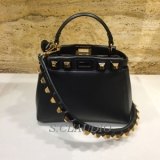☆FENDIフェンディスーパーコピー☆ MINI PEEKABOO スタッズ付き...