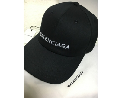 国内入荷済！関税送料込【BALENCIAGA】バレンシアガ スーパーコピー 大人気のロゴキャップ 黒