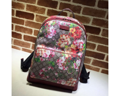 2016新作先取り☆【GUCCI】グッチコピー gg supreme canvas blooms backpack 405019 KU2BN 8693