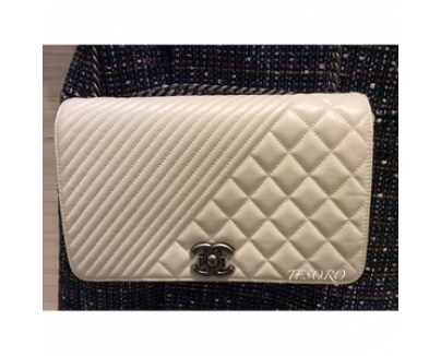 2015SS Chanel シャネルバッグスーパーコピー EMS発送 Chanelステッチshoulderバッグ 15P A92797 Y07495