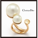 Dior(ディオール) ULTRADIOR　リング パール