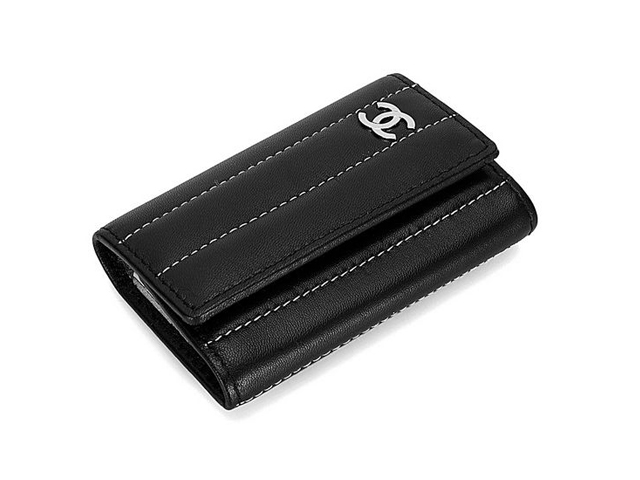 CHANEL シャネル ラムスキンブラック*シルバーキーケースA1068