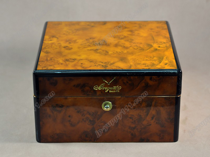 ブレゲ-Breguet-腕時計-国際保証書、純正ボックス
