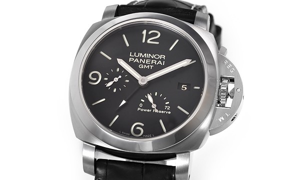 パネライ ルミノール１９５０ ３デイズＧＭＴ パワーリザーブ PAM00321