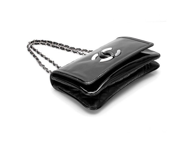 シャネル スムーズレザーブラック ショルダーバッグ 3860