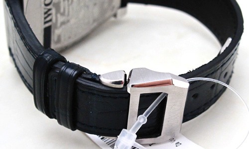 IWC ダヴィンチ クロノ ローレウス IW376404 ダークブルー