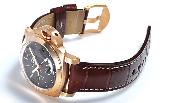 パネライ ルミノール １９５０ ８デイズ ＧＭＴ PAM00289