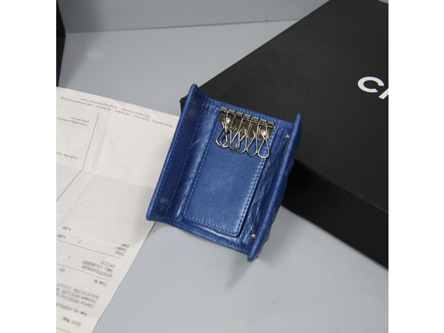 CHANEL シャネルスーパーコピー ブルーラムスキンキーケース 26723