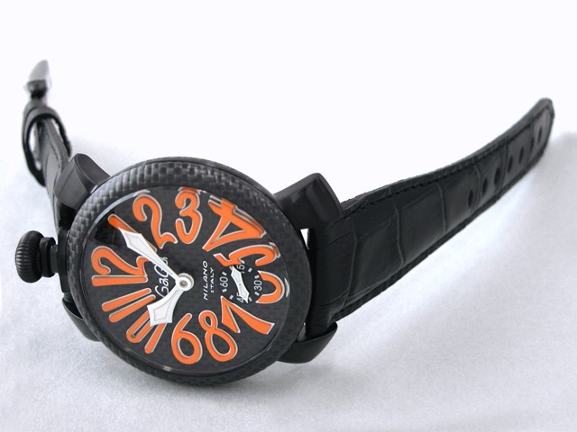 ガガ･ミラノ マニュアル 48mm 手巻き 5016.1 ブラック皮（ブラックステッチ） ブラックカーボン/オレンジアラビア