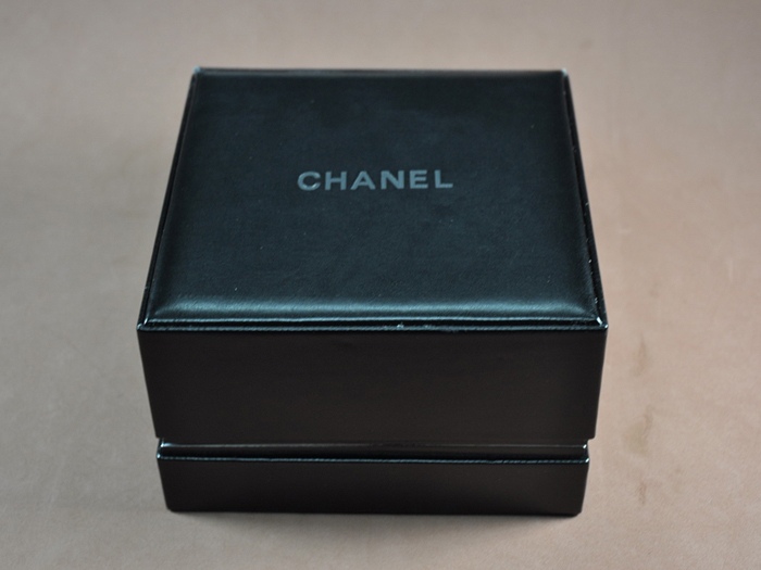 シャネル-CHANEL-腕時計-国際保証書、純正ボックス