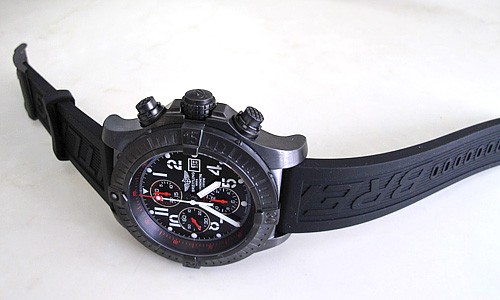 ブライトリング スーパーアベンジャー ブラックスティール A337B30DPB