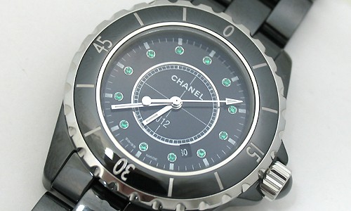 シャネル J12 ３３ セラミック エメラルド H2130 ブラック