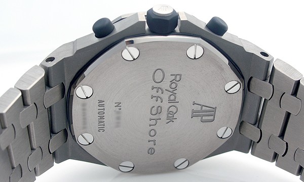 オーデマ・ピゲ ロイヤルオーク オフショアクロノ 25721TI.OO. 1000TI.06.A