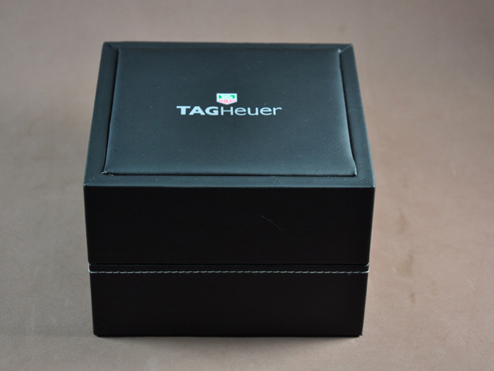 タグホイヤー-TAG HEUER-腕時計-国際保証書、純正ボックス
