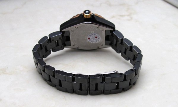 シャネルスーパーコピー Ｊ１２ ３３ H2543 ブラック