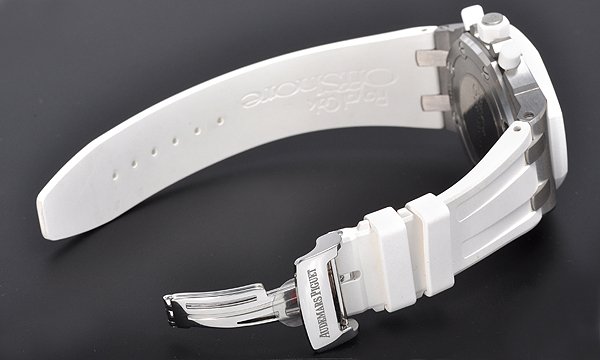 オーデマ・ピゲ レディ ロイヤル オークオフショアクロノ 26048SK.ZZ D010CA.01