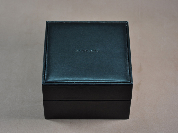 ブルガリ-BVLGARI-腕時計-国際保証書、純正ボックス