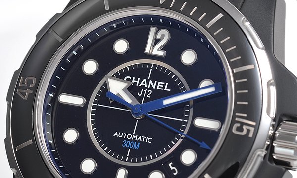 シャネルスーパーコピー Ｊ１２ マリーン ４２ H2558 ブラック