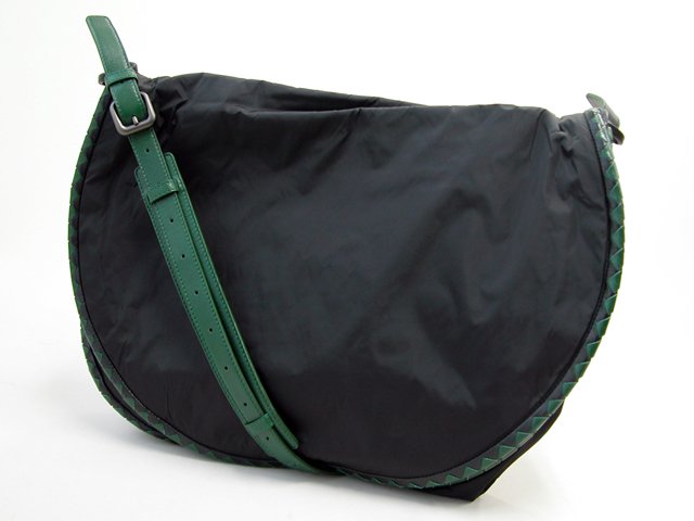 BOTTEGAVENETA ショルダーバッグ 248542VO561-1083 ブラック×グリーン