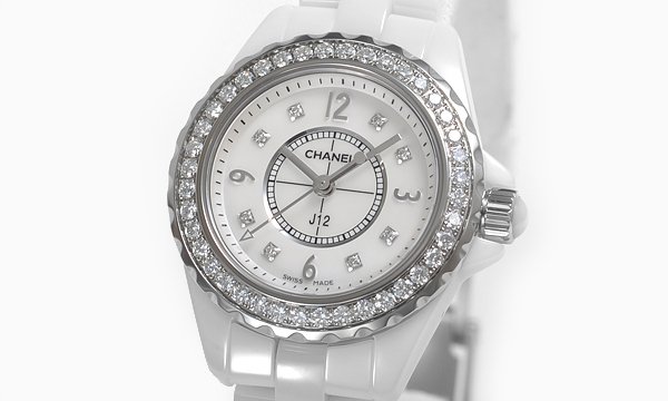 シャネルスーパーコピー Ｊ１２ ２９ H2572 ホワイト