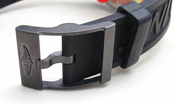 ブライトリングスーパーコピー アベンジャースカイランドブラックスティール M338B64DPB