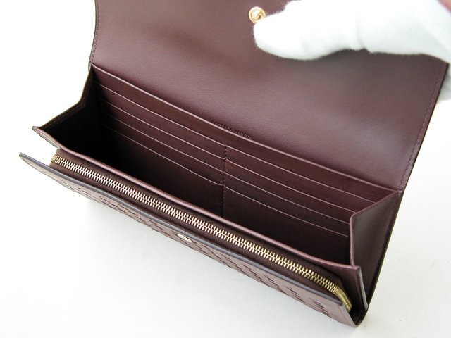 ボッテガヴェネタ ファスナー付き長財布 150509V0013-2106 ブラウン