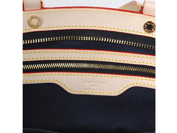  LOUIS VUITTON モノグラム ヴェルニ ブレアMMハンドバッグ グリーン M91619
