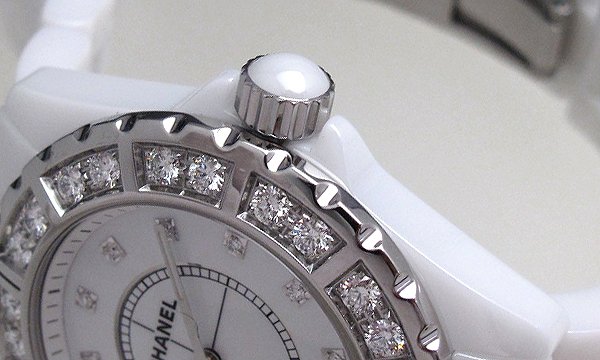 シャネルスーパーコピー Ｊ１２ ３８ H2430 ホワイト