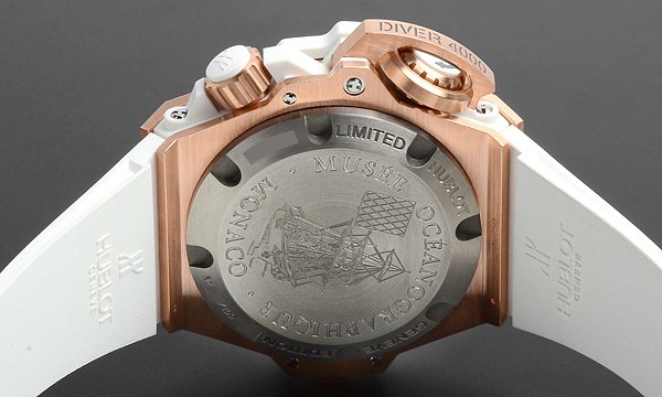 ウブロ キングパワー オーシャノグラフィック４０００ キングゴールド 731.OE.2180.RW