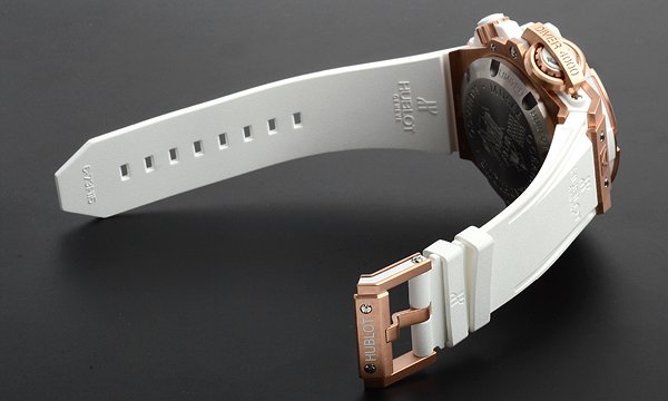 ウブロ キングパワー オーシャノグラフィック４０００ キングゴールド 731.OE.2180.RW