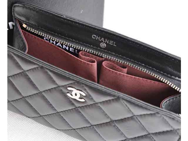 CHANEL シャネル ラムスキン ブラック トイレタリーケース 31502