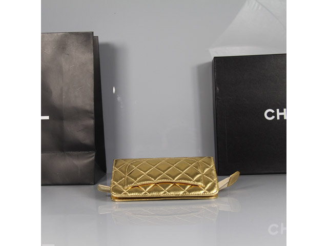 CHANEL シャネル ラムスキン ゴールド トイレタリーケース 31502