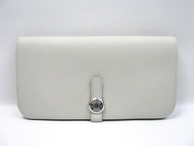 エルメス ニュードゴン 長財布 トゴ/グレーパール（金具：シルバー）HERMES05