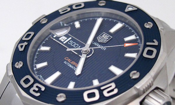 タグ・ホイヤー アクアレーサー キャリバー５ ５００Ｍ WAJ2112.BA0870