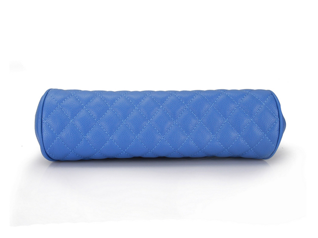 CHANEL シャネル キルティングクラッチバッグ 35488 PMサイズ ブルー