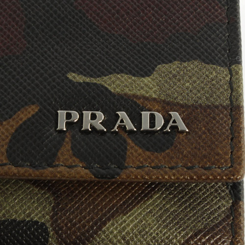 プラダ SAFFIANO CAMOUFL キーケース ダークグリーン＆シルバー 2M0025