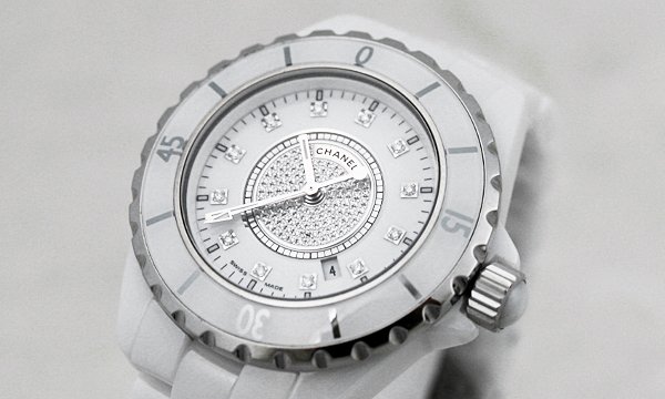 シャネルスーパーコピー J12 ３３ H2123 ホワイト