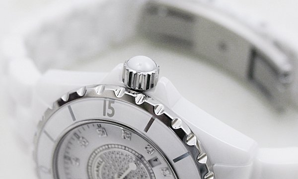 シャネルスーパーコピー J12 ３３ H2123 ホワイト