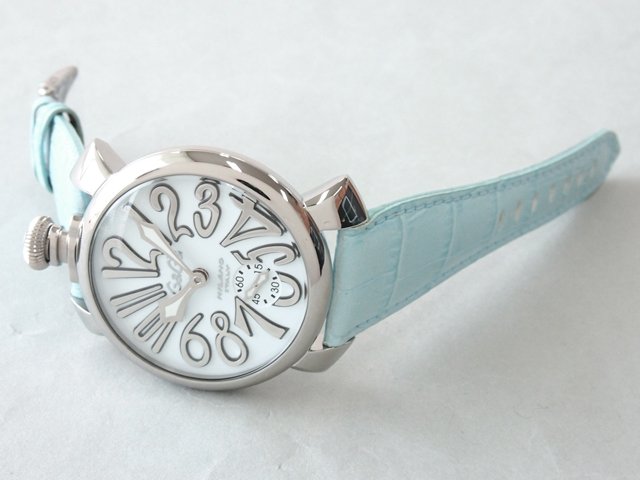 ガガ･ミラノ マニュアル48mm 手巻き 5010.10 ライトブルー皮 ホワイト/シルバーアラビア