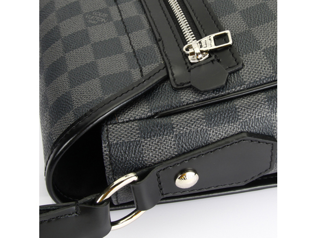  LOUIS VUITTON ルイ・ヴィトン ダミエグラフィット レンツォ ショルダーバッグN51213