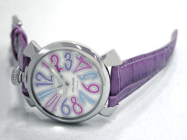 ガガ･ミラノ マニュアル 40mm クォーツ 5020.7 パープル皮 ホワイトシェル/バイオレットカラーアラビア