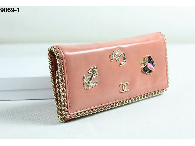 シャネルスーパーコピー CHANEL スタッズ付き財布 ピンク 9869-1