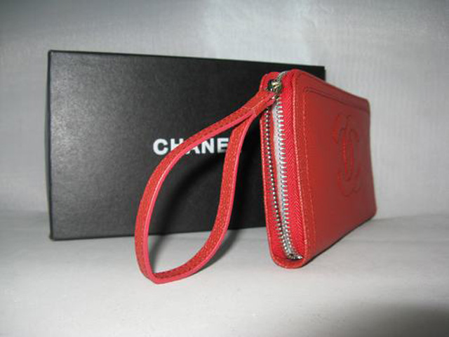 シャネル CHANEL キャビアスキンCCマーク財布 レッド 3667