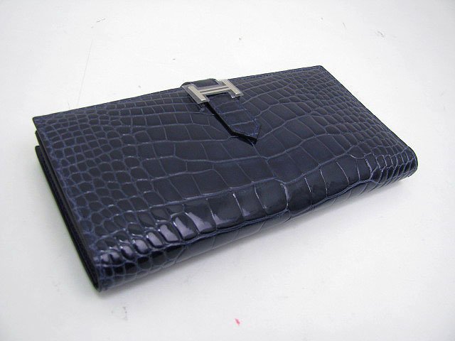 エルメス ベアンスフレ二つ折長財布 アリゲーター/ブルーアビス hq019