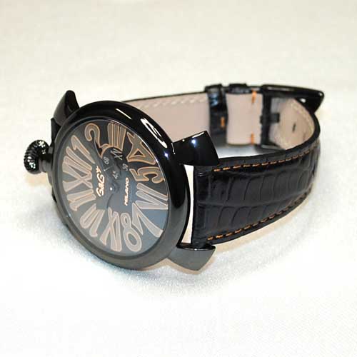 ガガミラノ 時計 スーパーコピー n級 マニュアーレ マヌアーレ スリム 46mm ブラック レザー/ゴールド 5086.01
